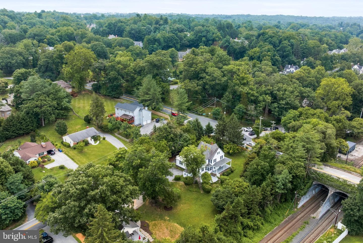 1600 W Joppa Road photo 59