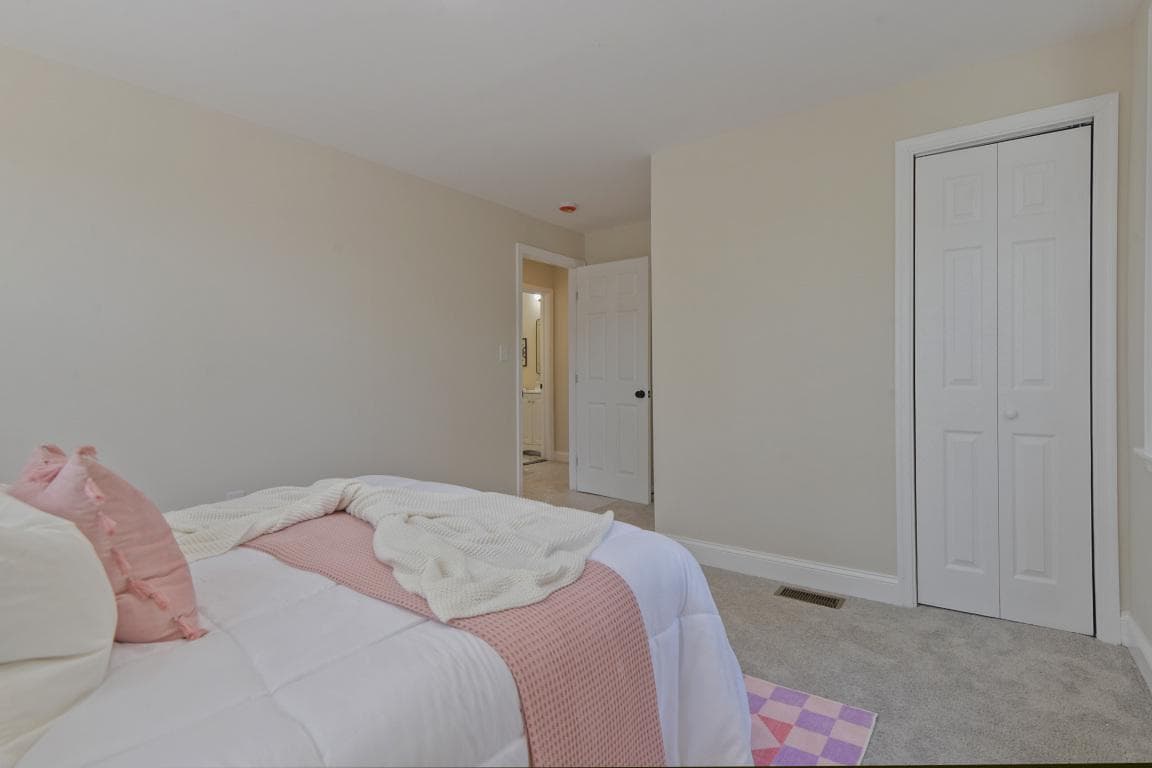 103 N Dundalk Avenue photo 21