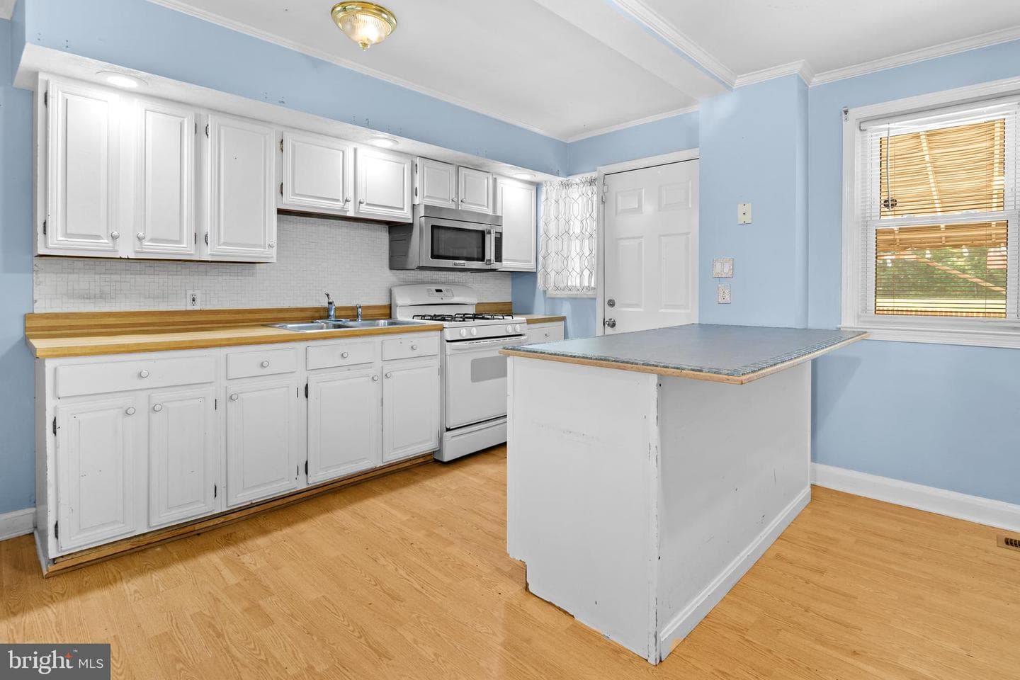 364 Leeanne Road photo 7