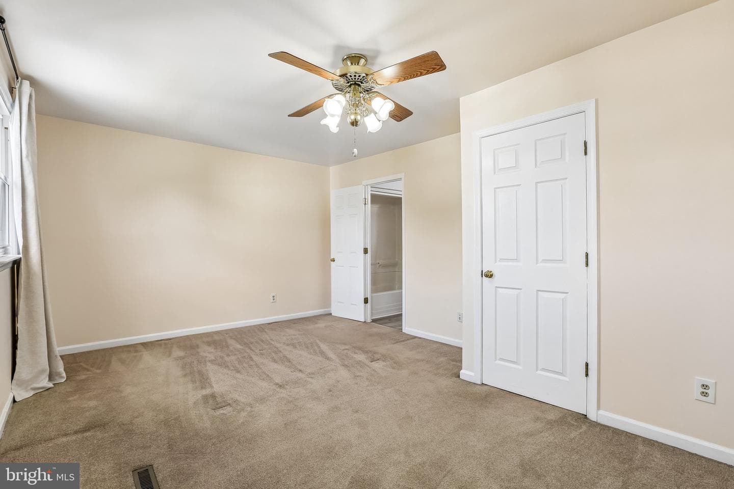 2010 Wintergreen Place photo 21
