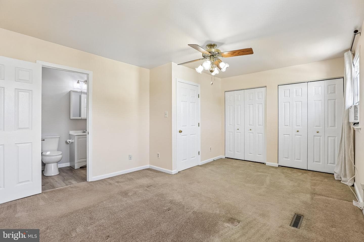 2010 Wintergreen Place photo 22