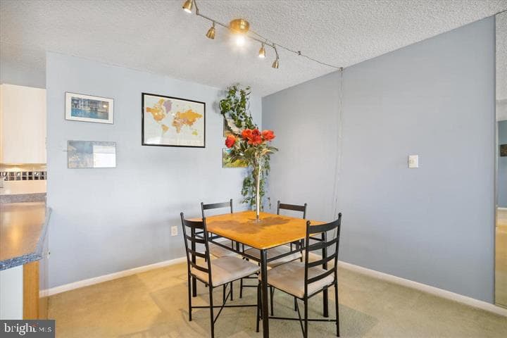 205 E Joppa Road #1601 photo 13