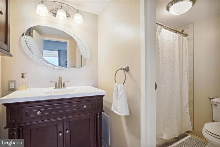 205 E Joppa Road #1601 photo 32