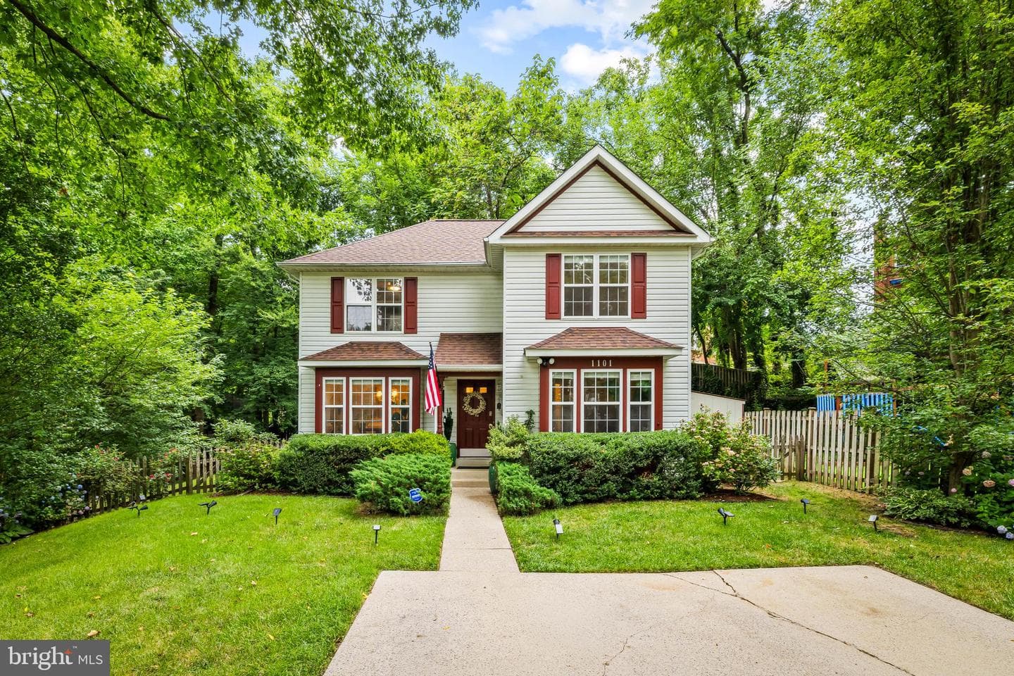 1101 Saint Albans Road, Idlewylde
