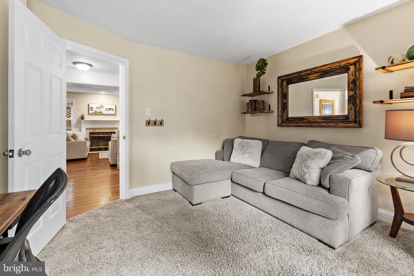1101 Saint Albans Road photo 16