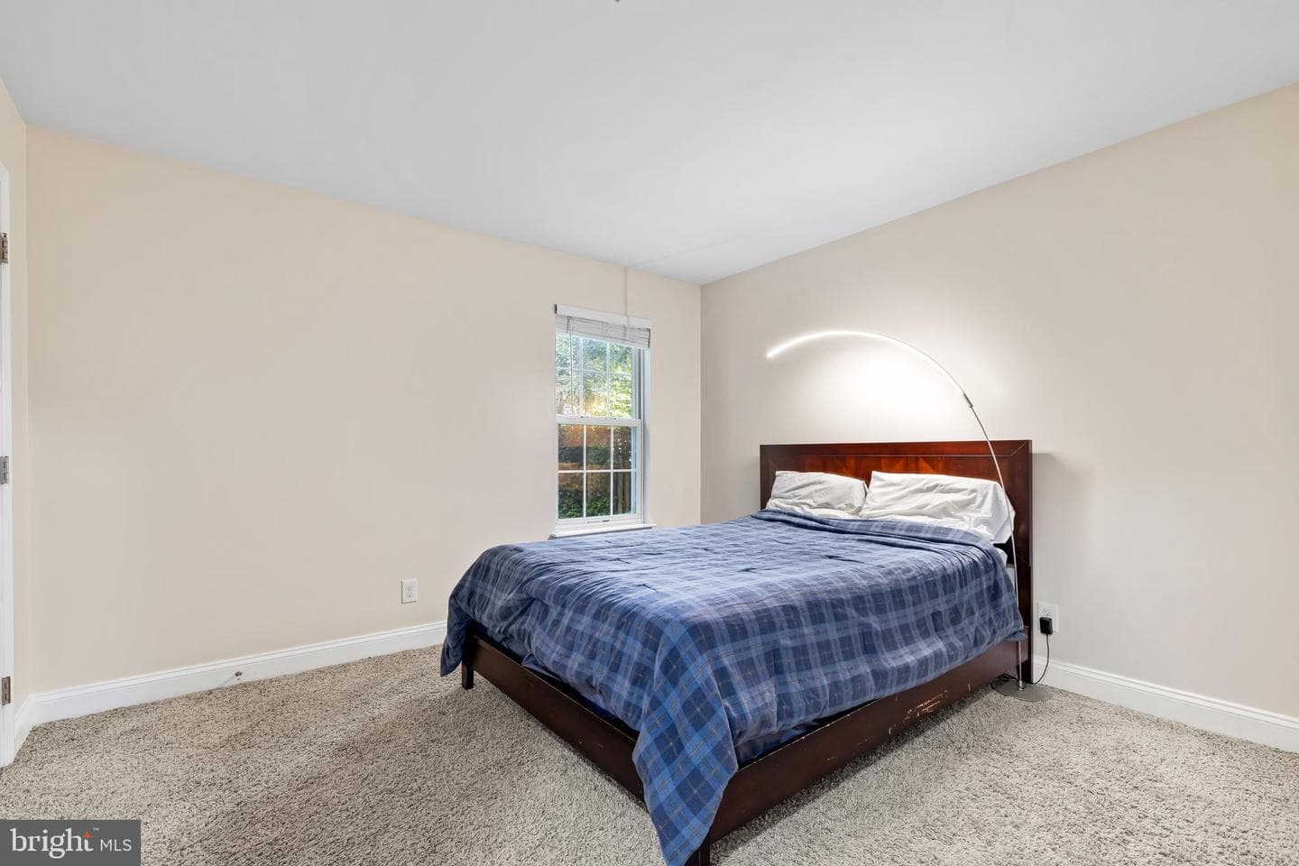 1101 Saint Albans Road photo 31