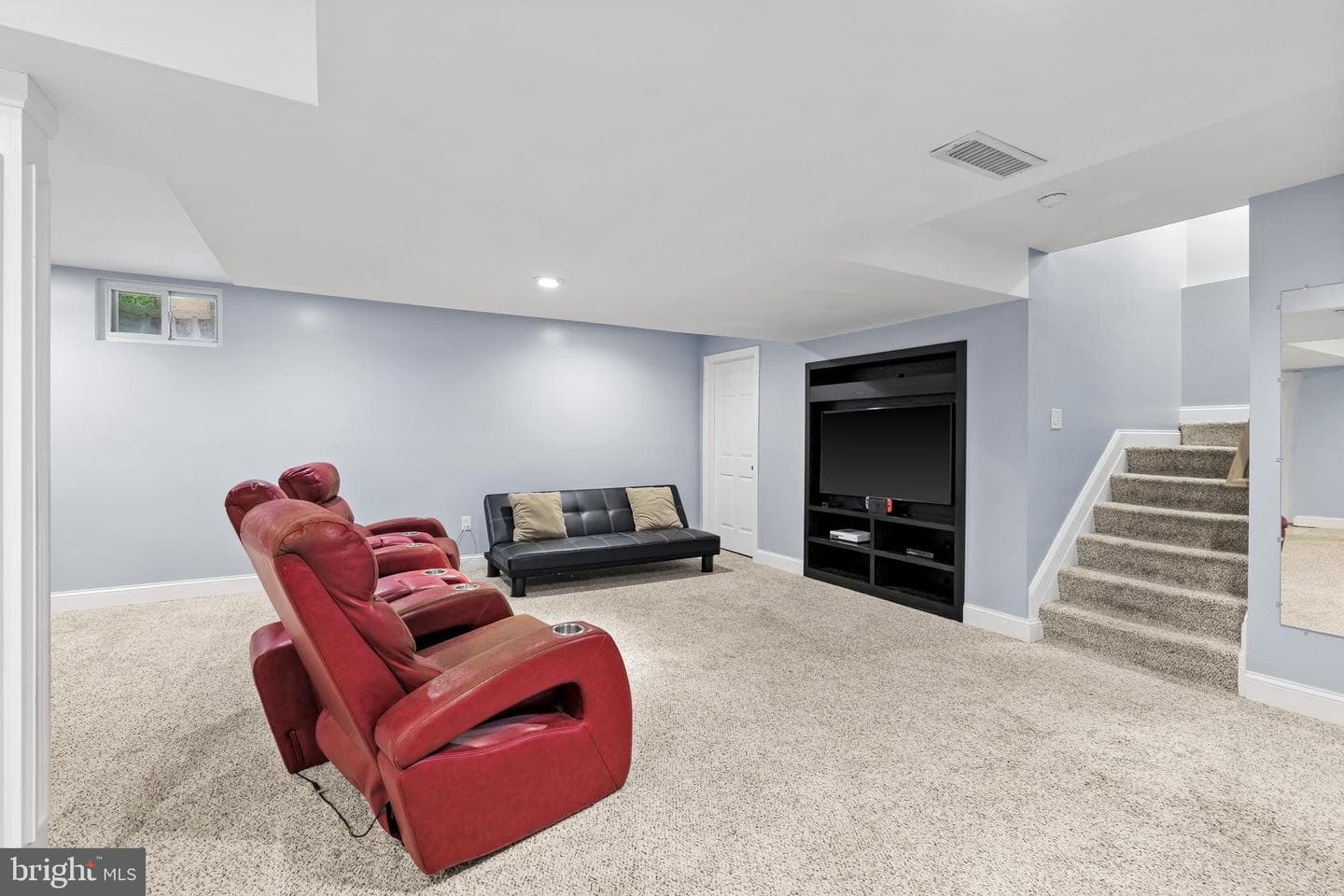 1101 Saint Albans Road photo 33