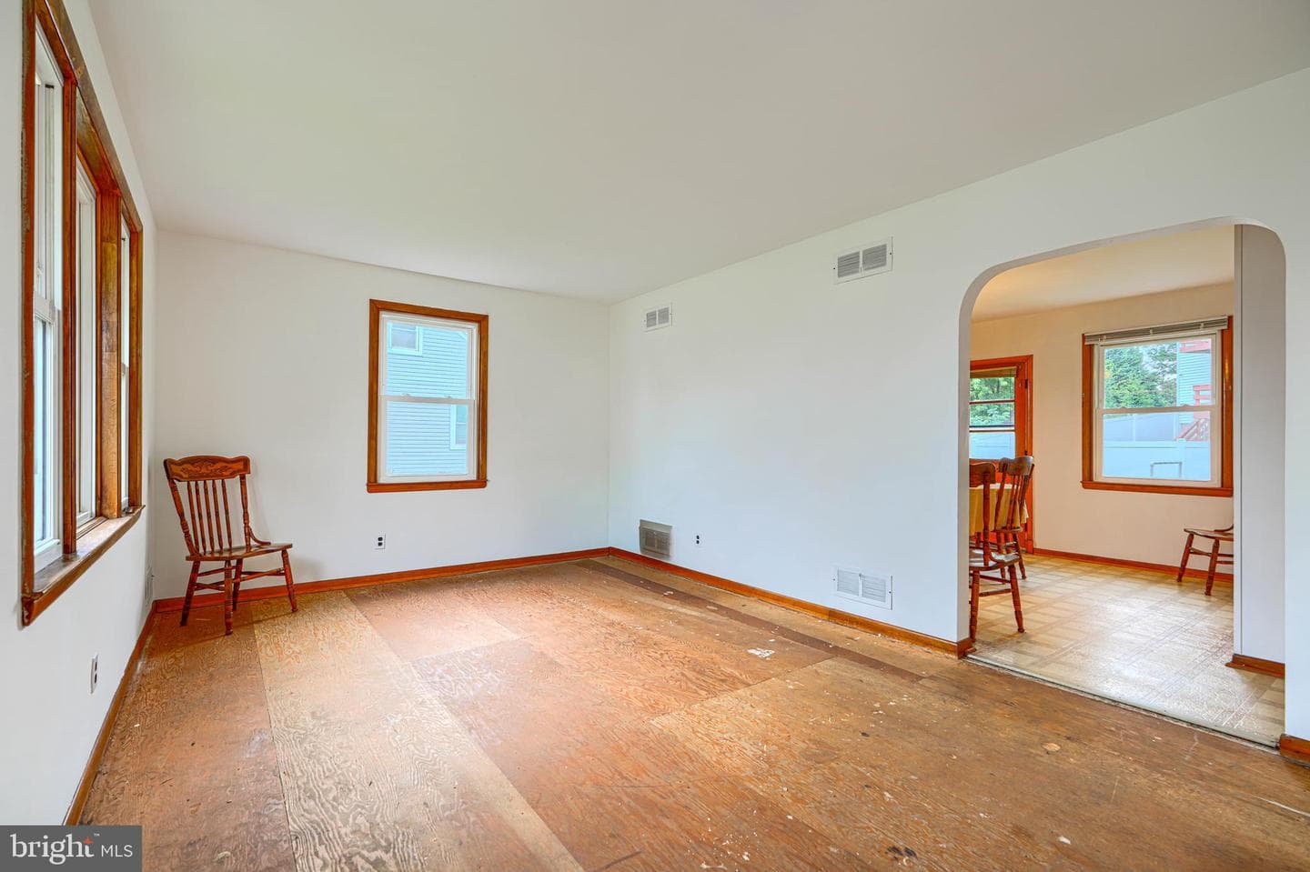 9607 Alda Drive photo 4