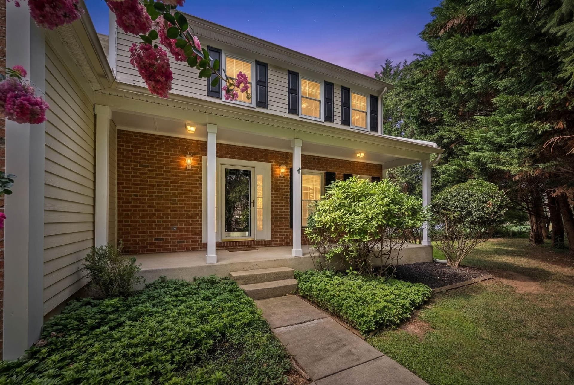 607 Oak Farm Court