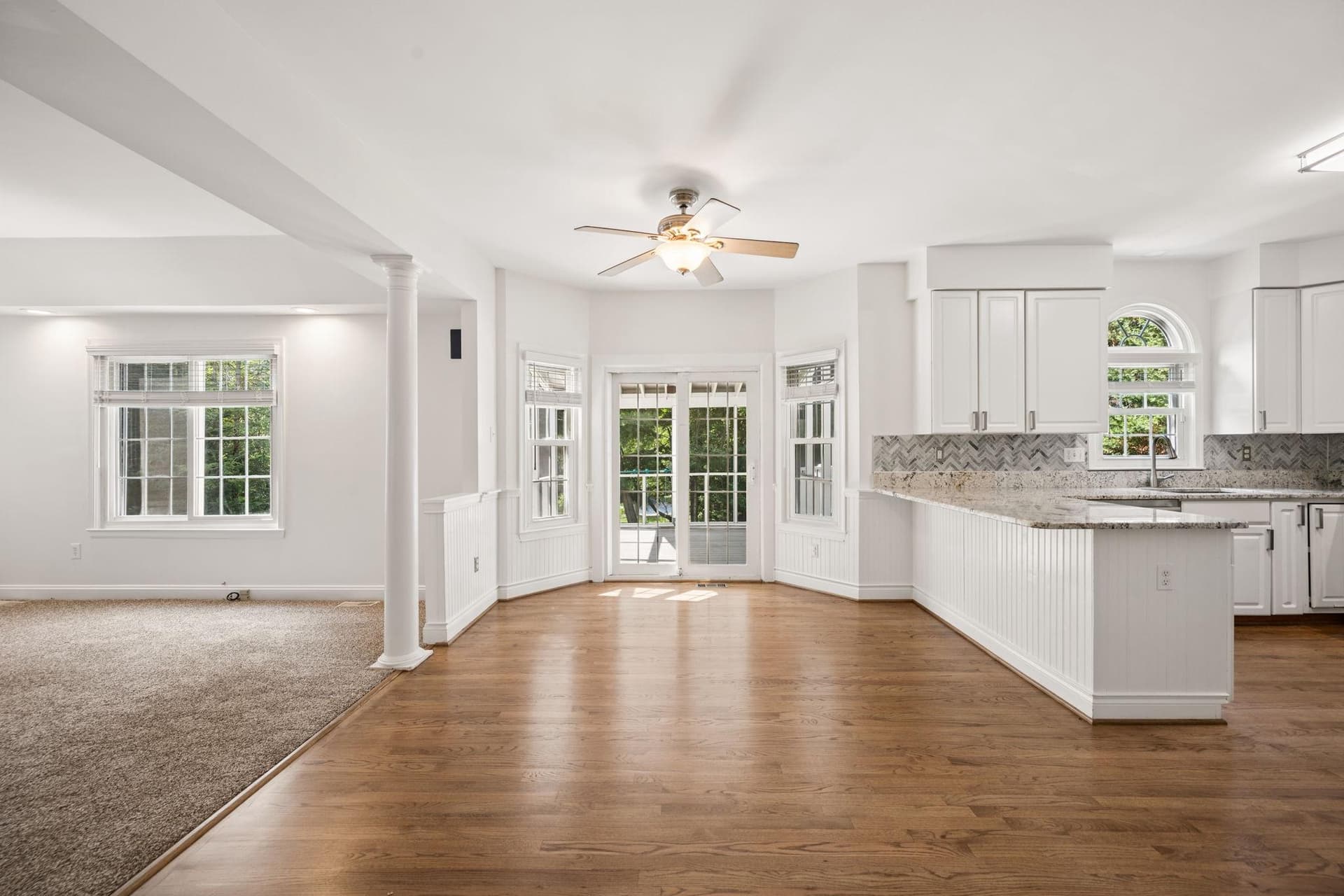 607 Oak Farm Court photo 34