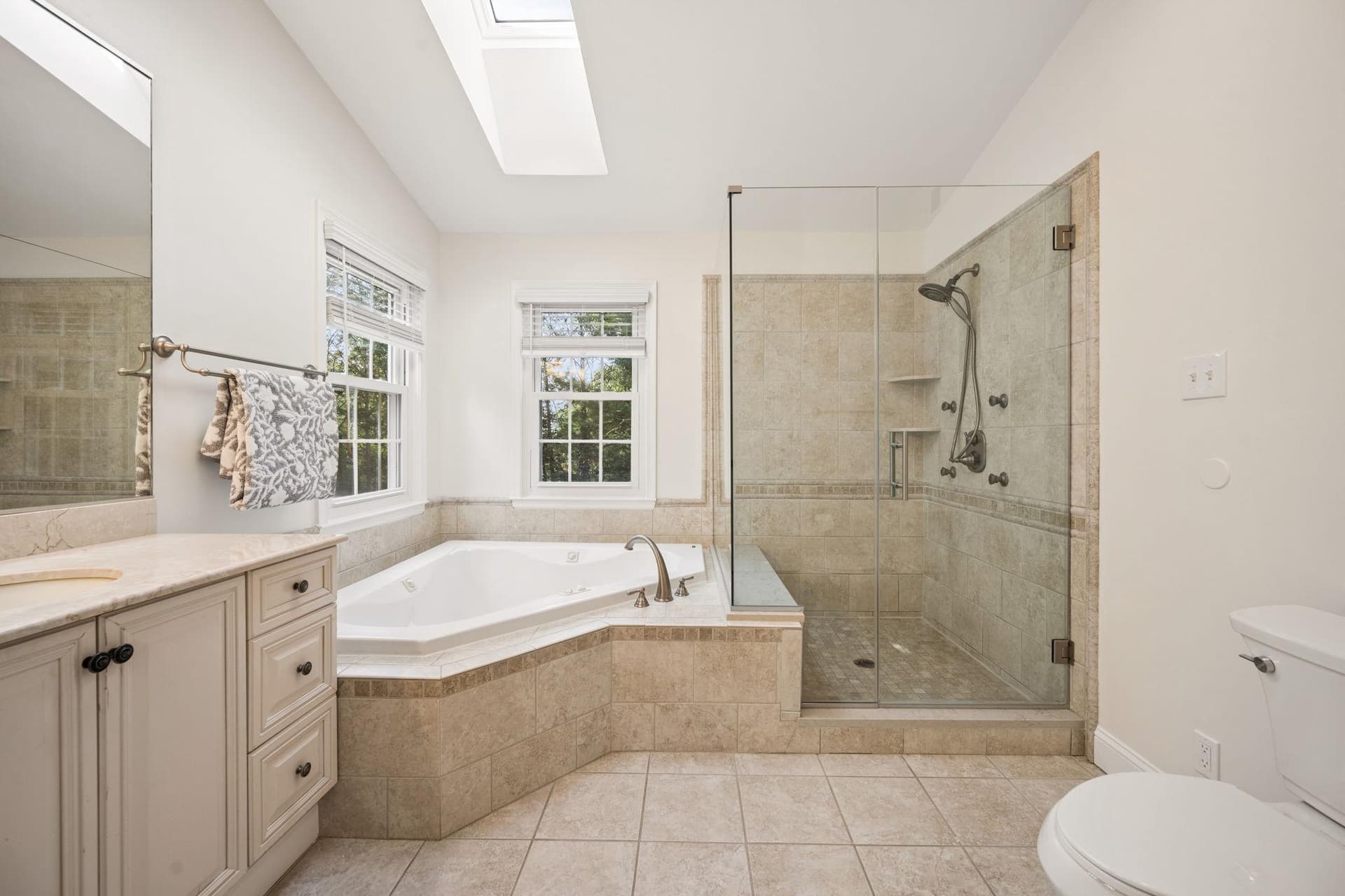 607 Oak Farm Court photo 42