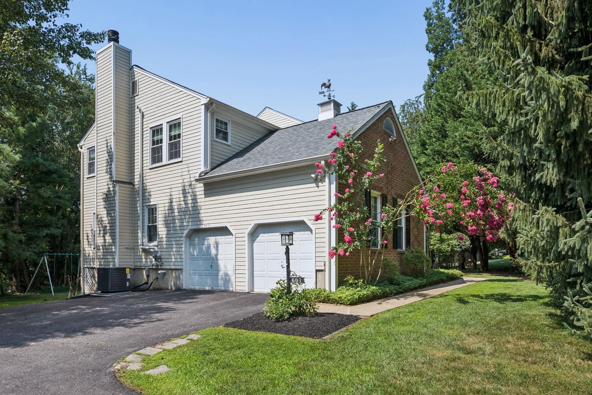 607 Oak Farm Court photo 59