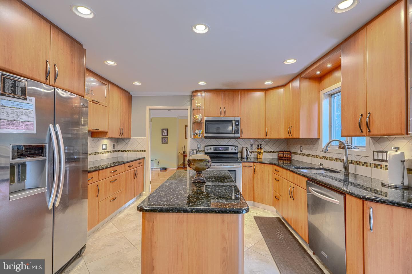 3724 Ashley Way photo 3