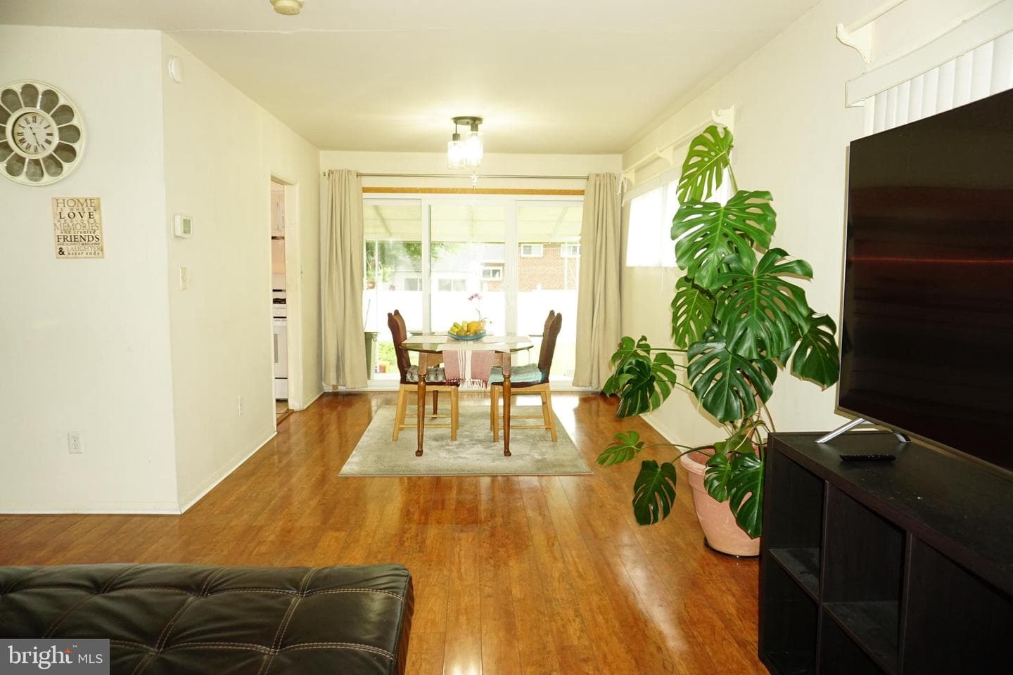 5904 Charnwood Road photo 6