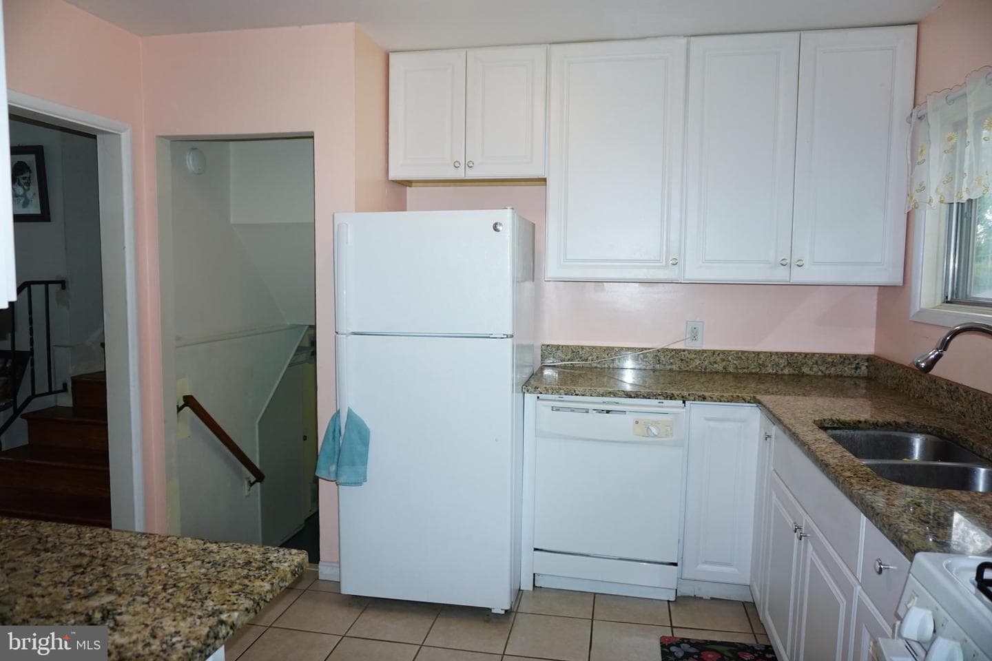 5904 Charnwood Road photo 9