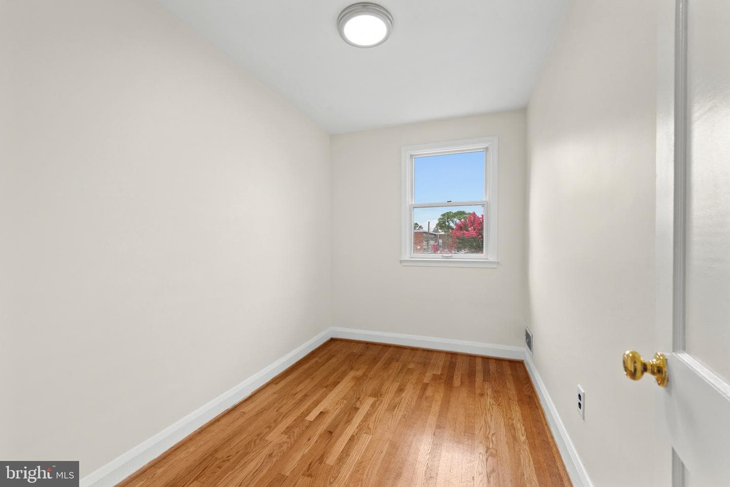 2207 Hawthorne Road photo 17