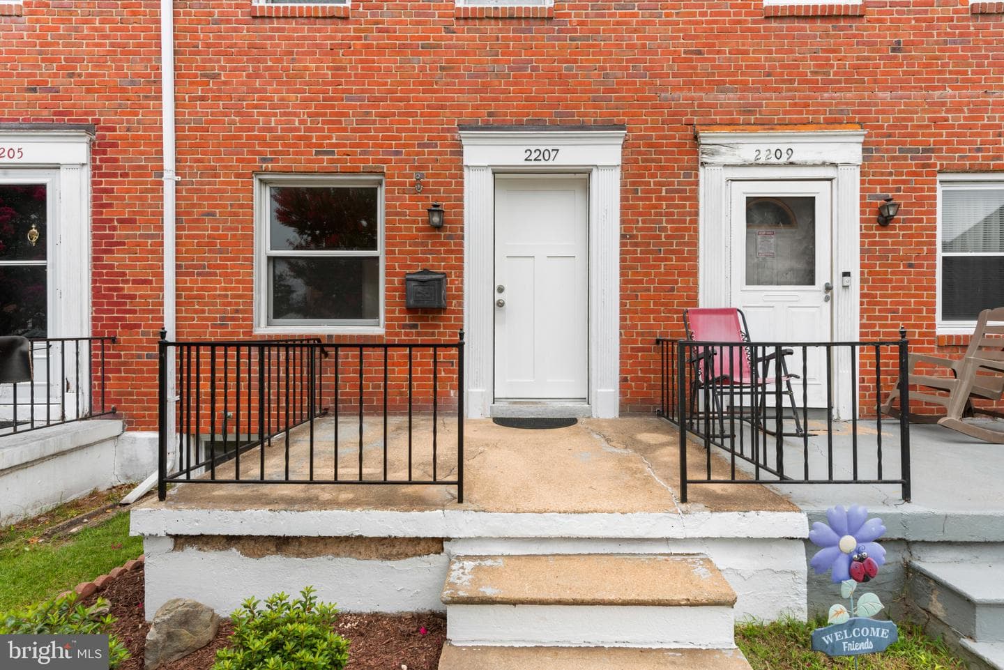 2207 Hawthorne Road photo 3