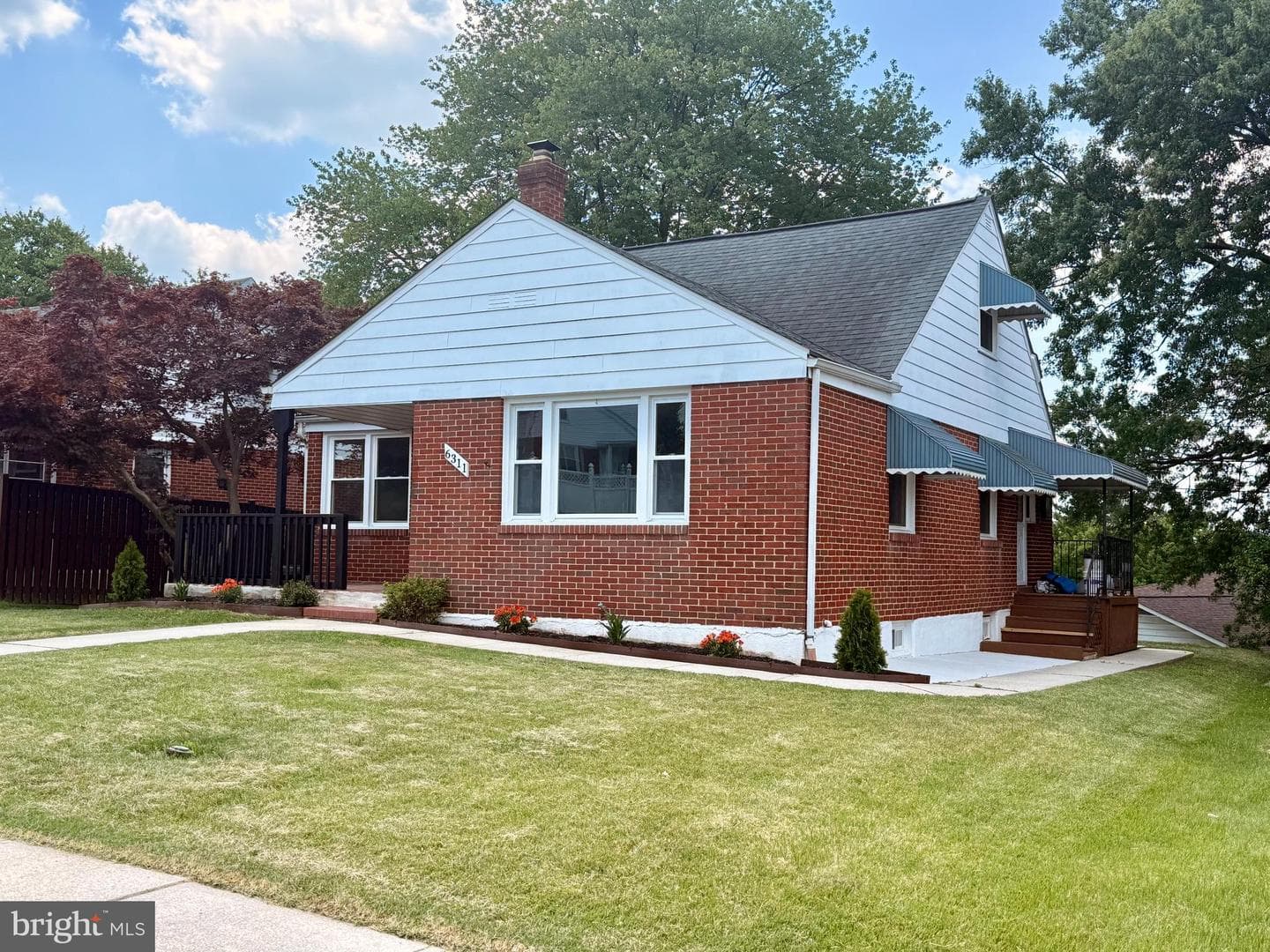 6311 Fieldvale Road photo 2