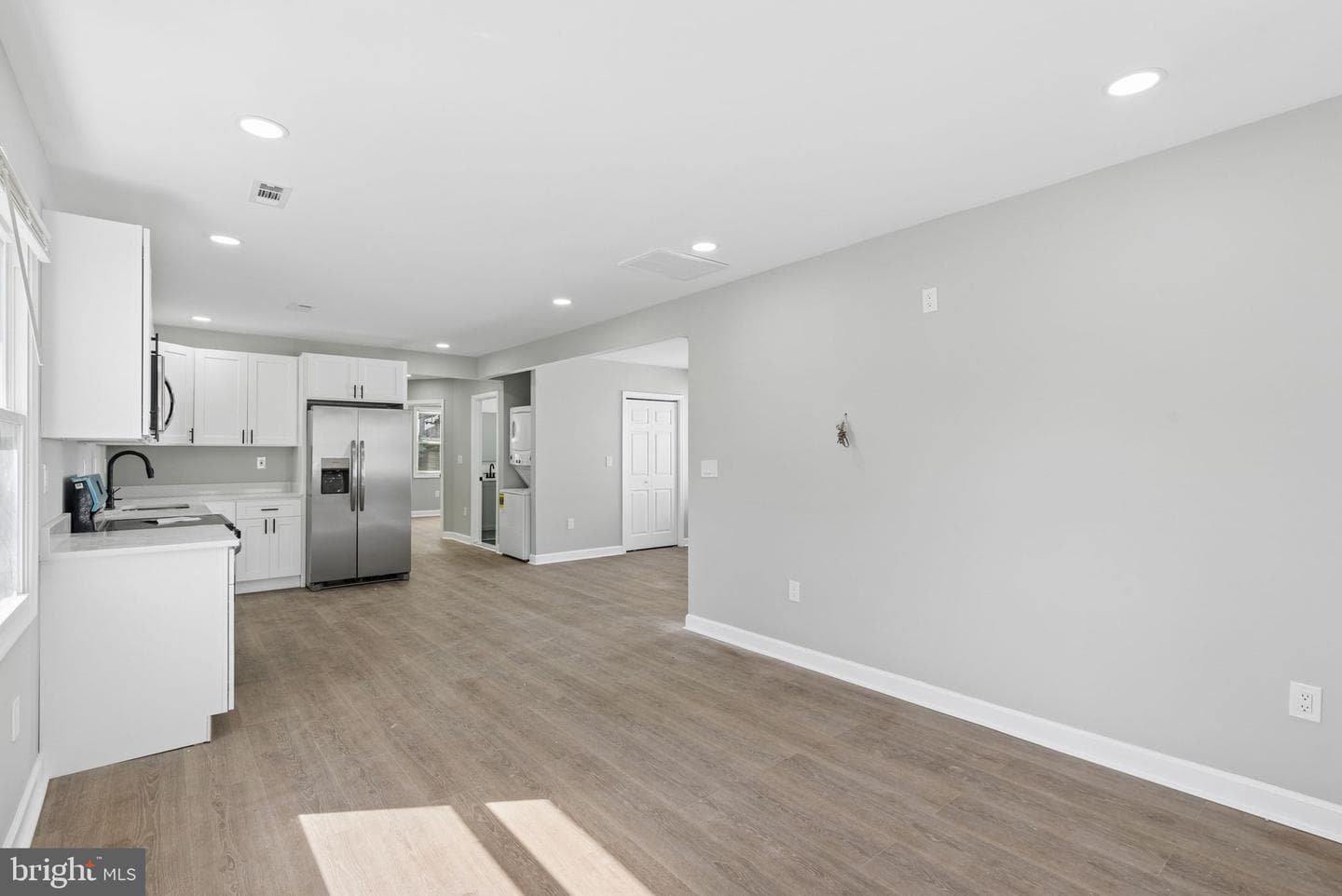 111 Oak Street photo 7