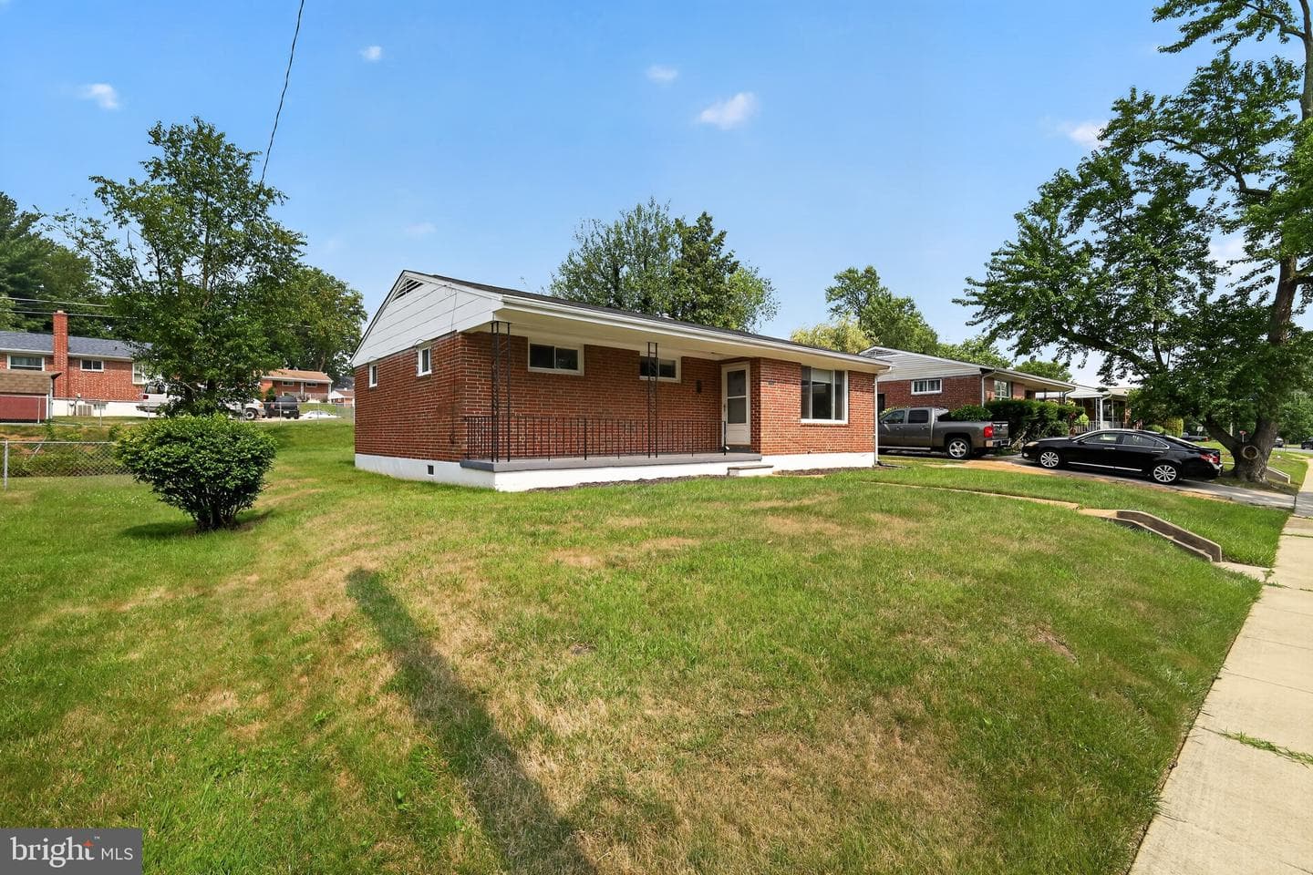 6613 Marott Drive photo 3