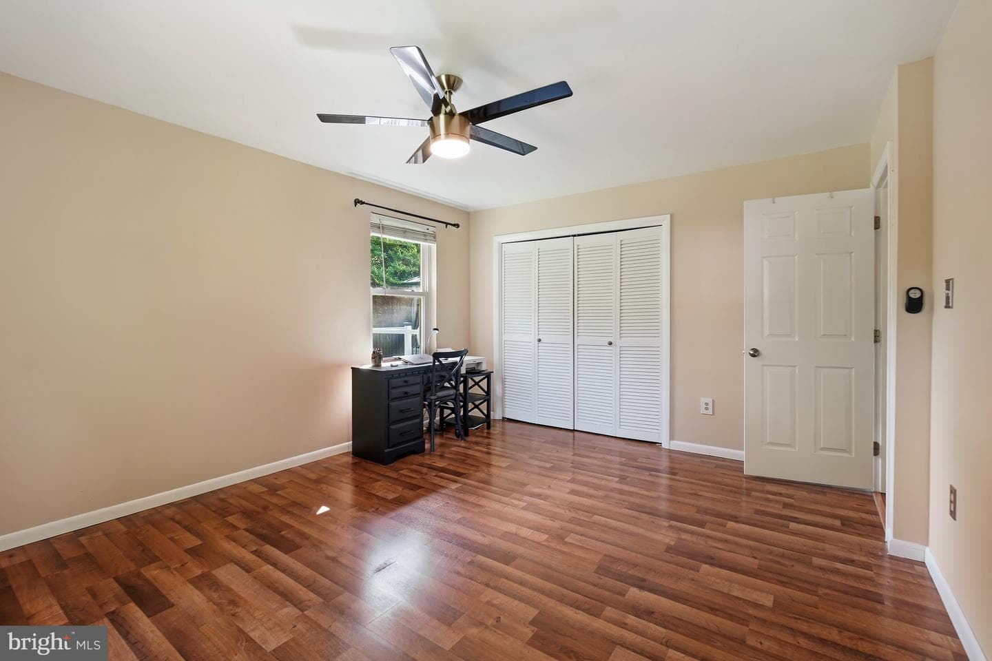 1721 Willis photo 15