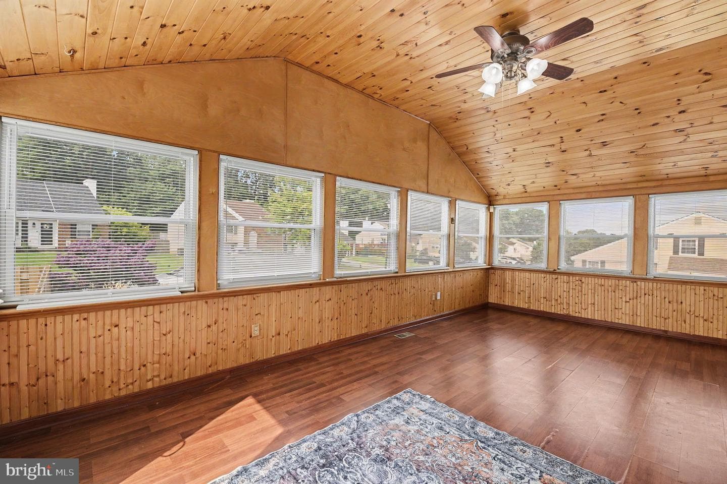5427 Balistan Road photo 13