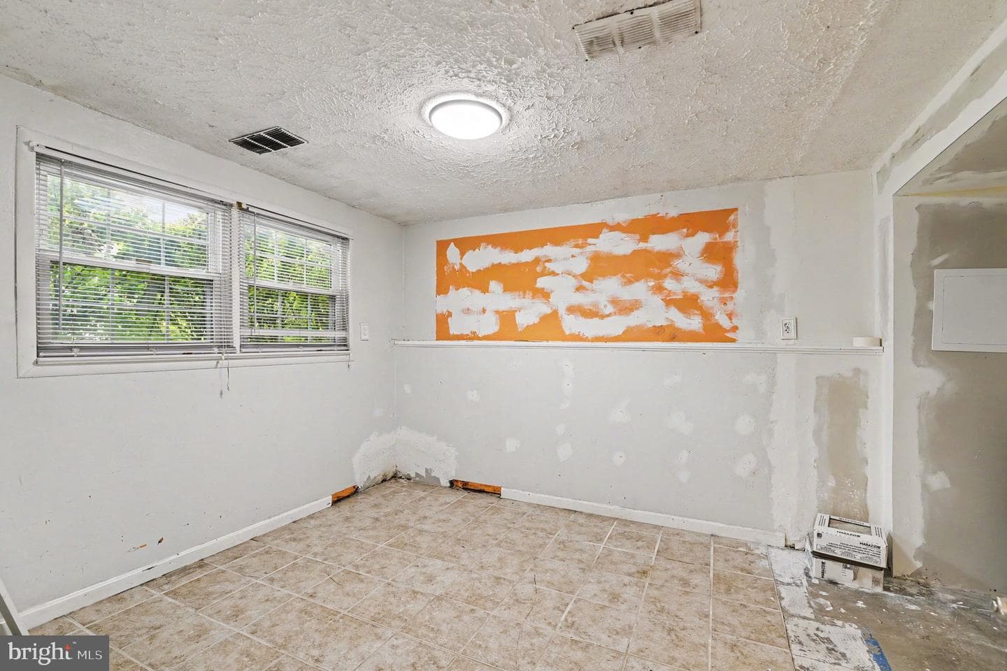 5427 Balistan Road photo 24