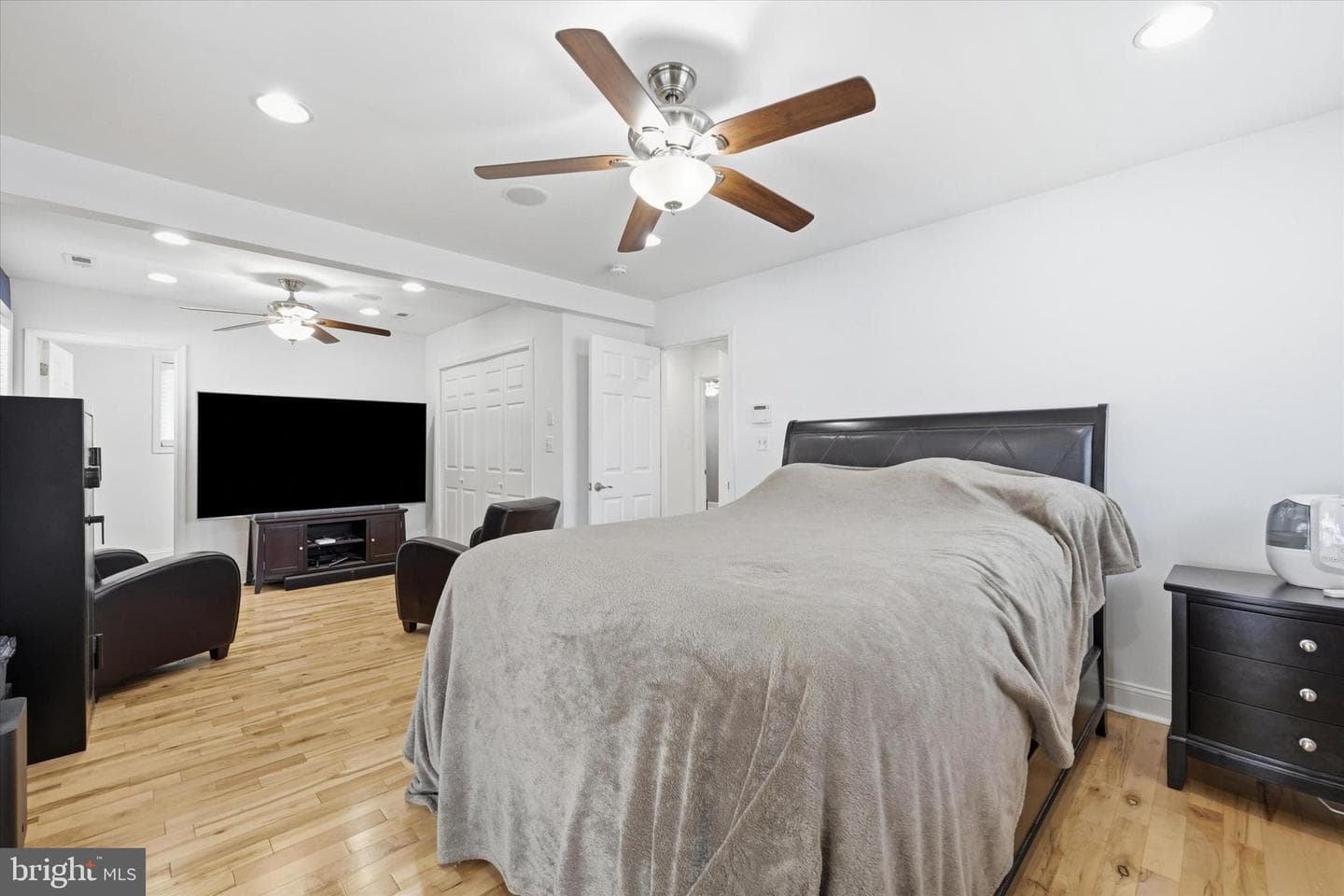 8612 Sandy Plains Road photo 15