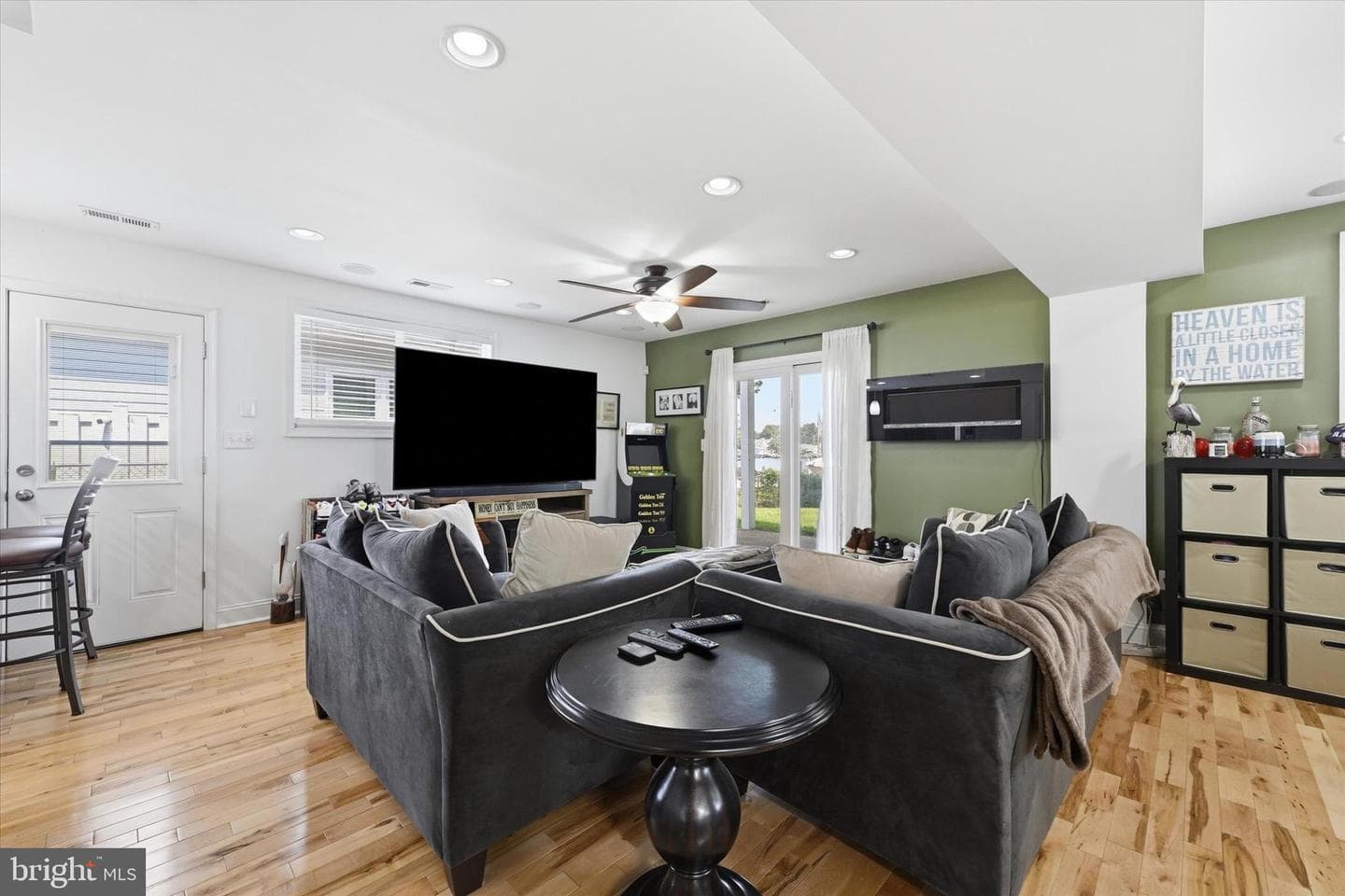 8612 Sandy Plains Road photo 3