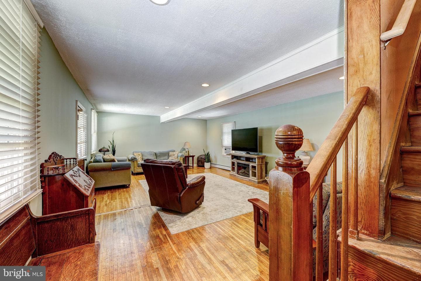 21304 W Liberty Road photo 9