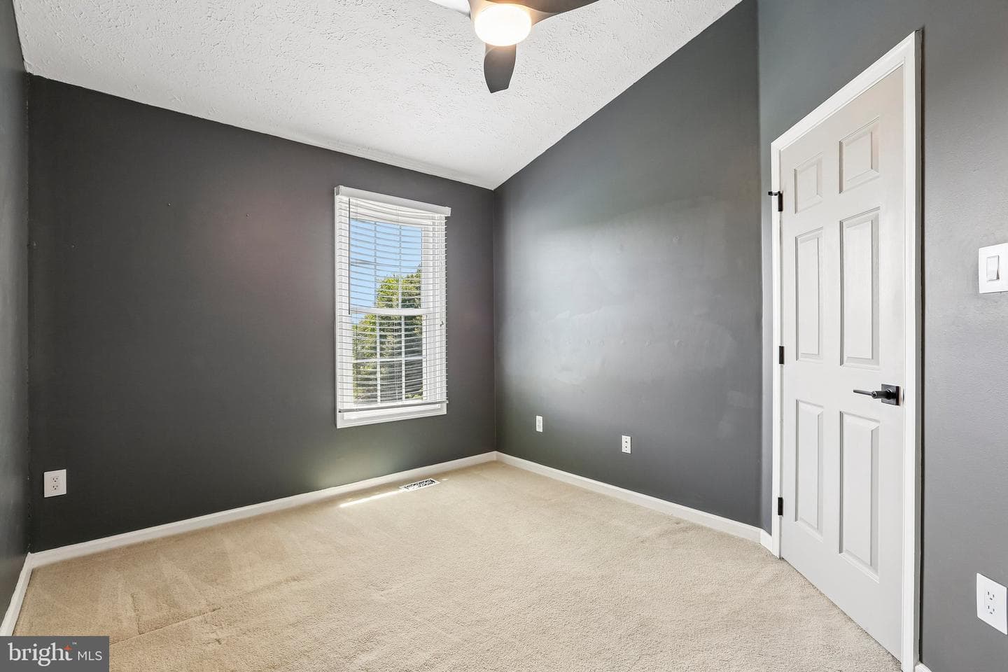 23 Ashmill Court photo 18