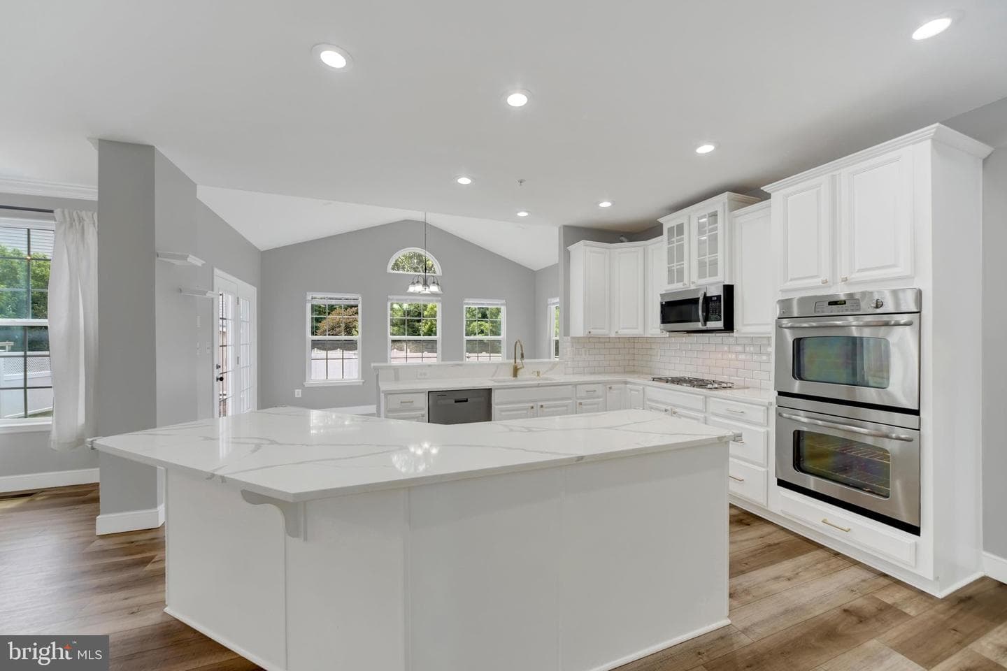 5707 Fieldcrest Drive photo 23