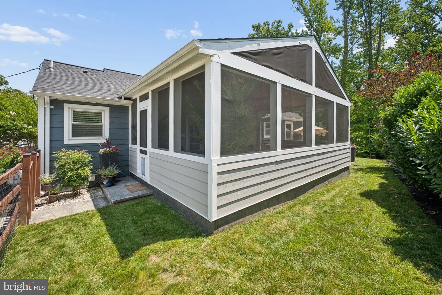 2015 Devere Lane photo 69