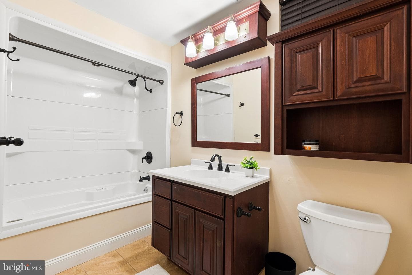 4725 Greencove photo 32