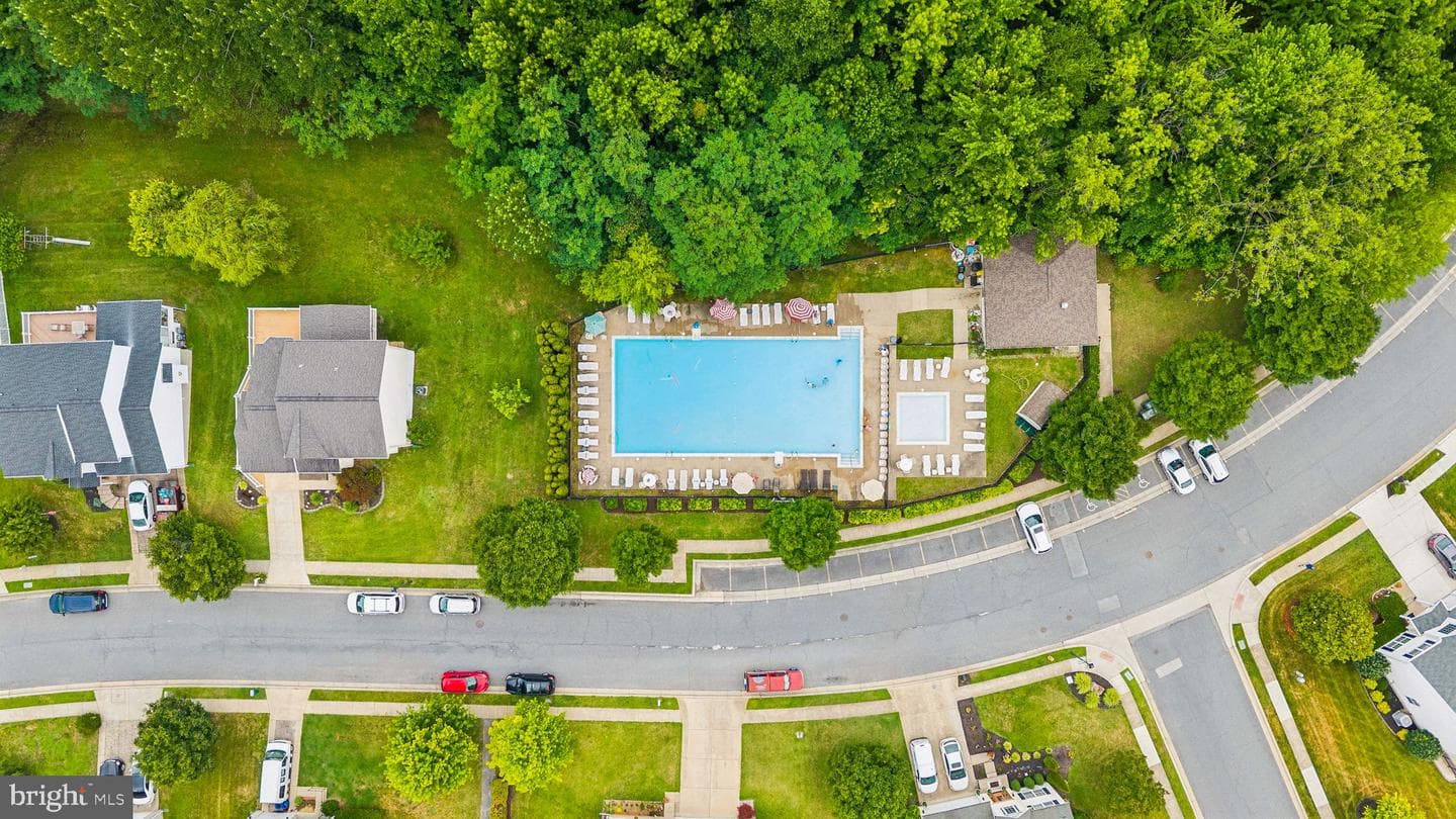 4725 Greencove photo 39
