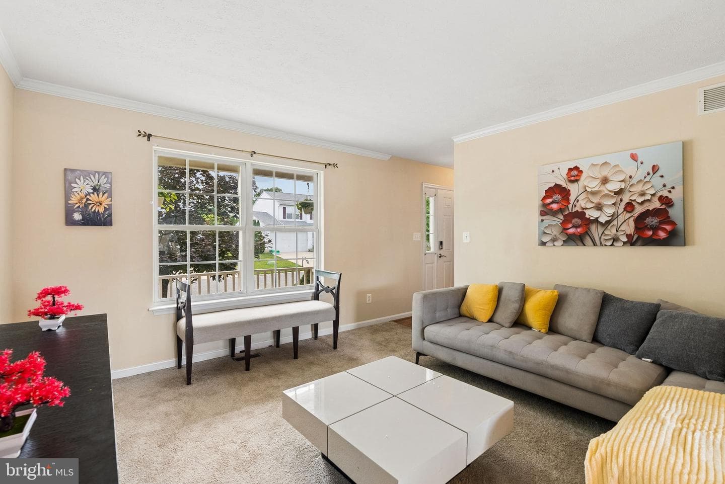 4725 Greencove photo 4