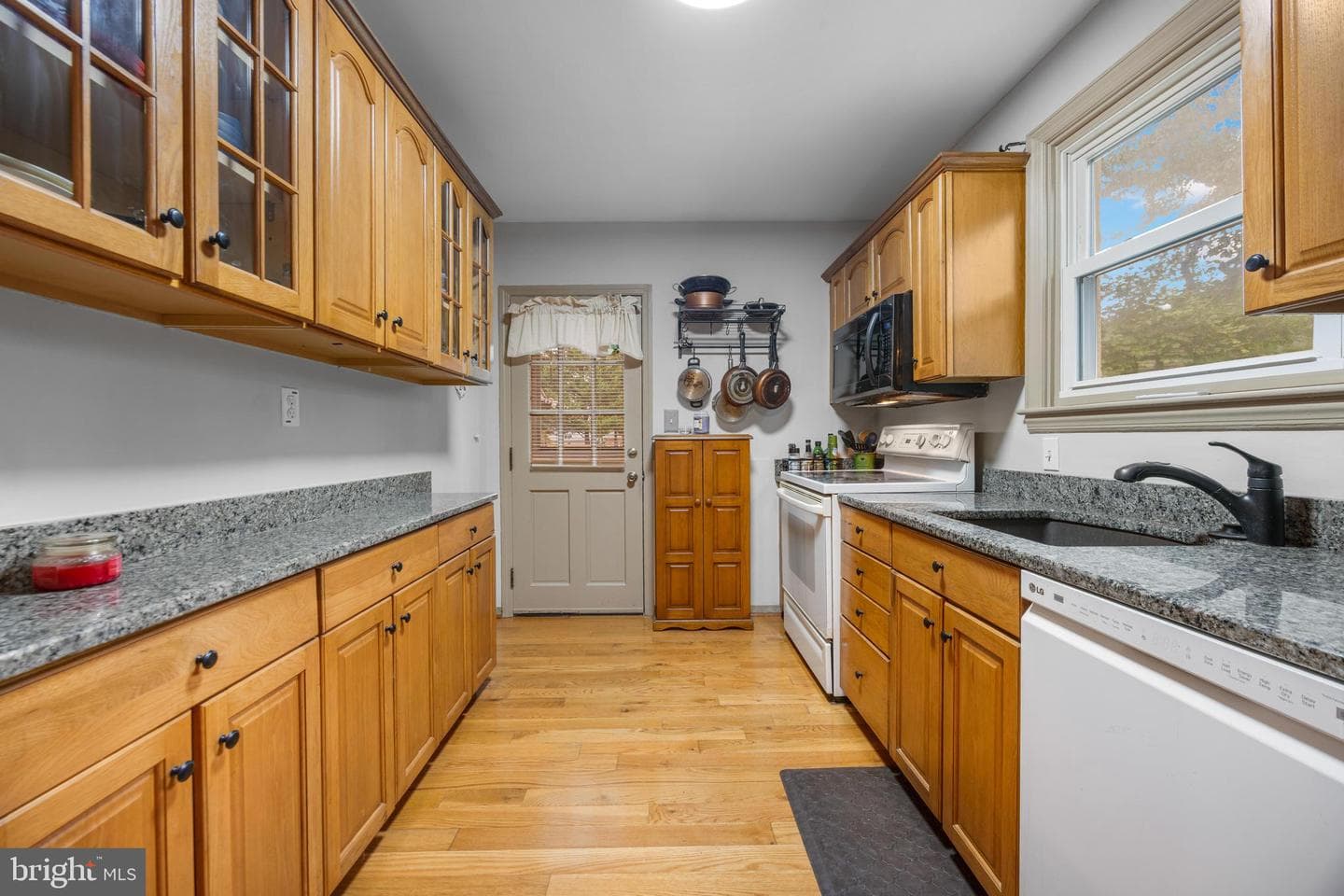 5125 Viaduct Road photo 13