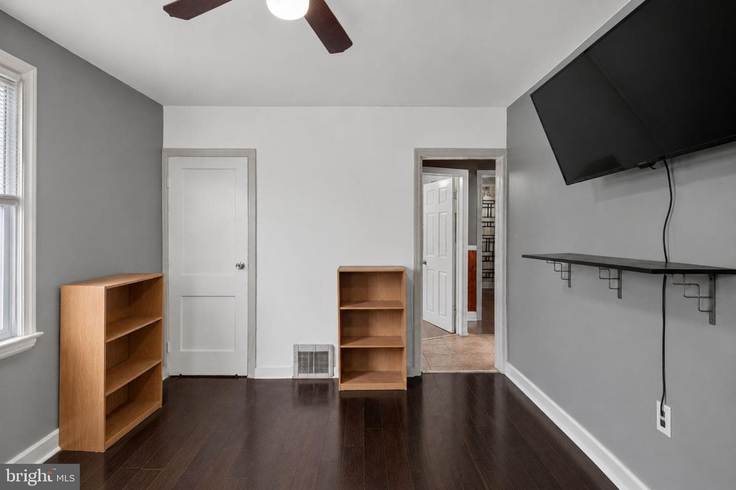 38 Lincoln Avenue photo 12