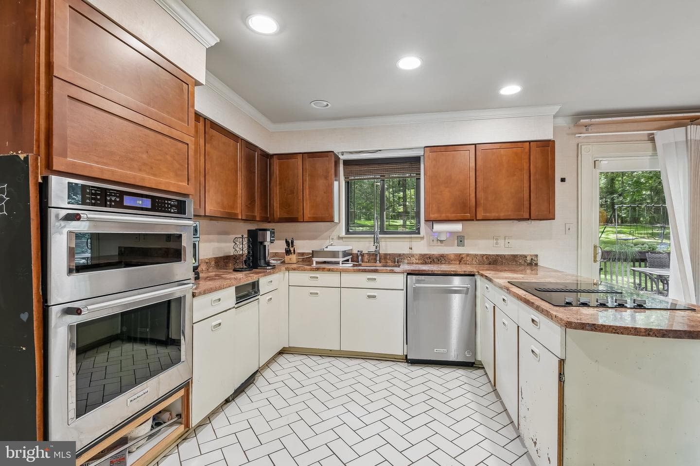 11112 Valley Heights Drive photo 10