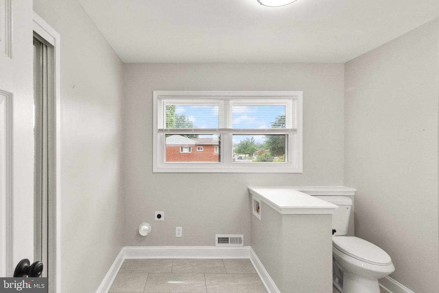 8301 Harris Avenue photo 23