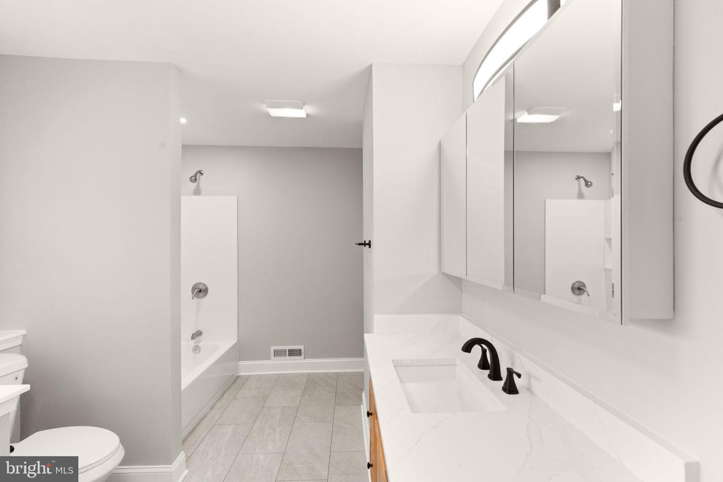 8301 Harris Avenue photo 24