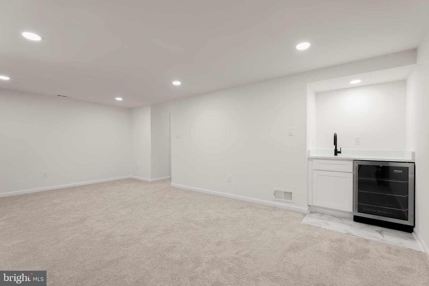 49 Tenby Court photo 49