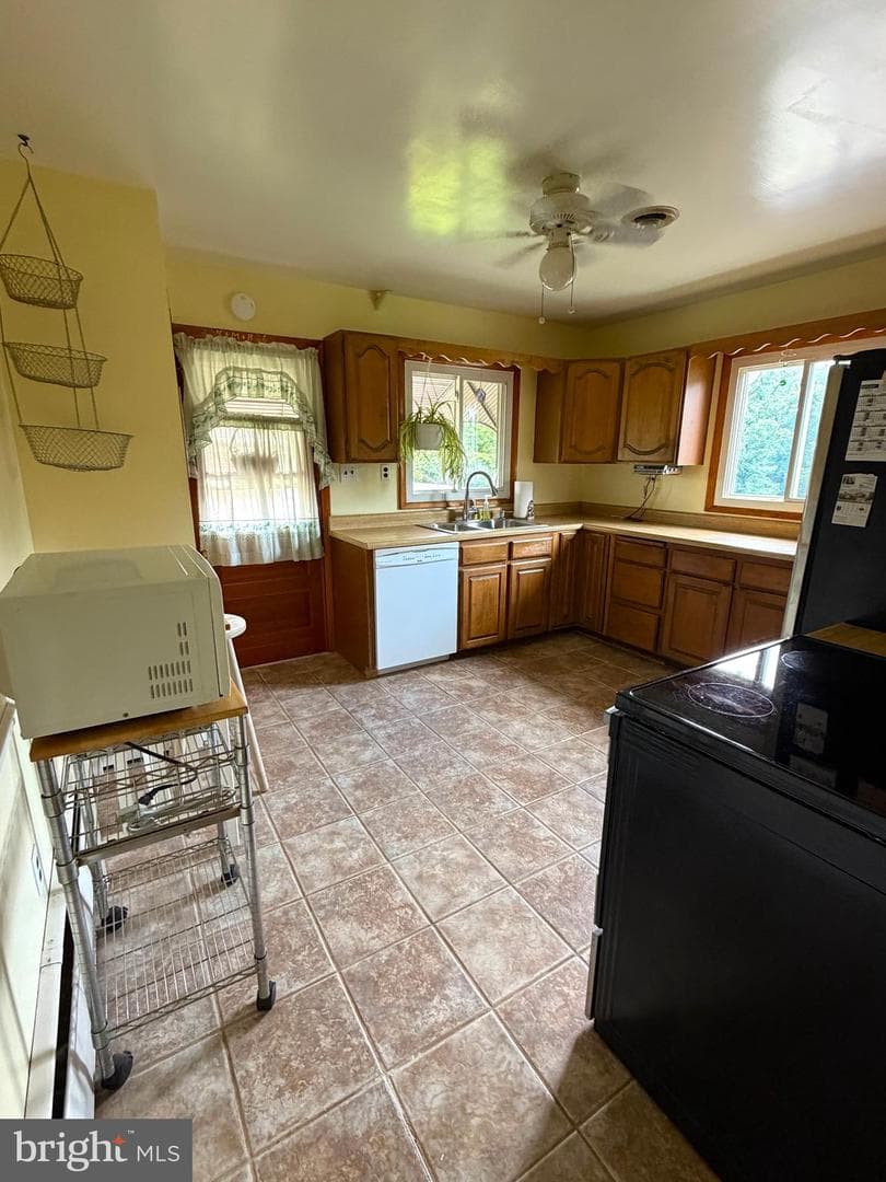 6615 Kenwood Avenue photo 13