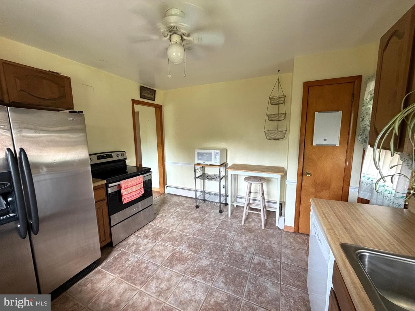 6615 Kenwood Avenue photo 15