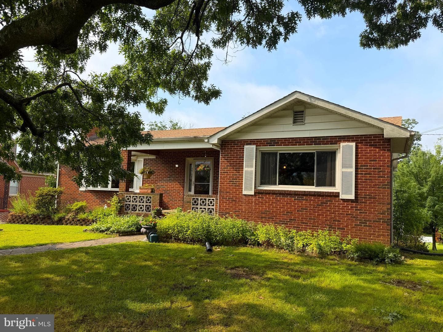 6615 Kenwood Avenue photo 52