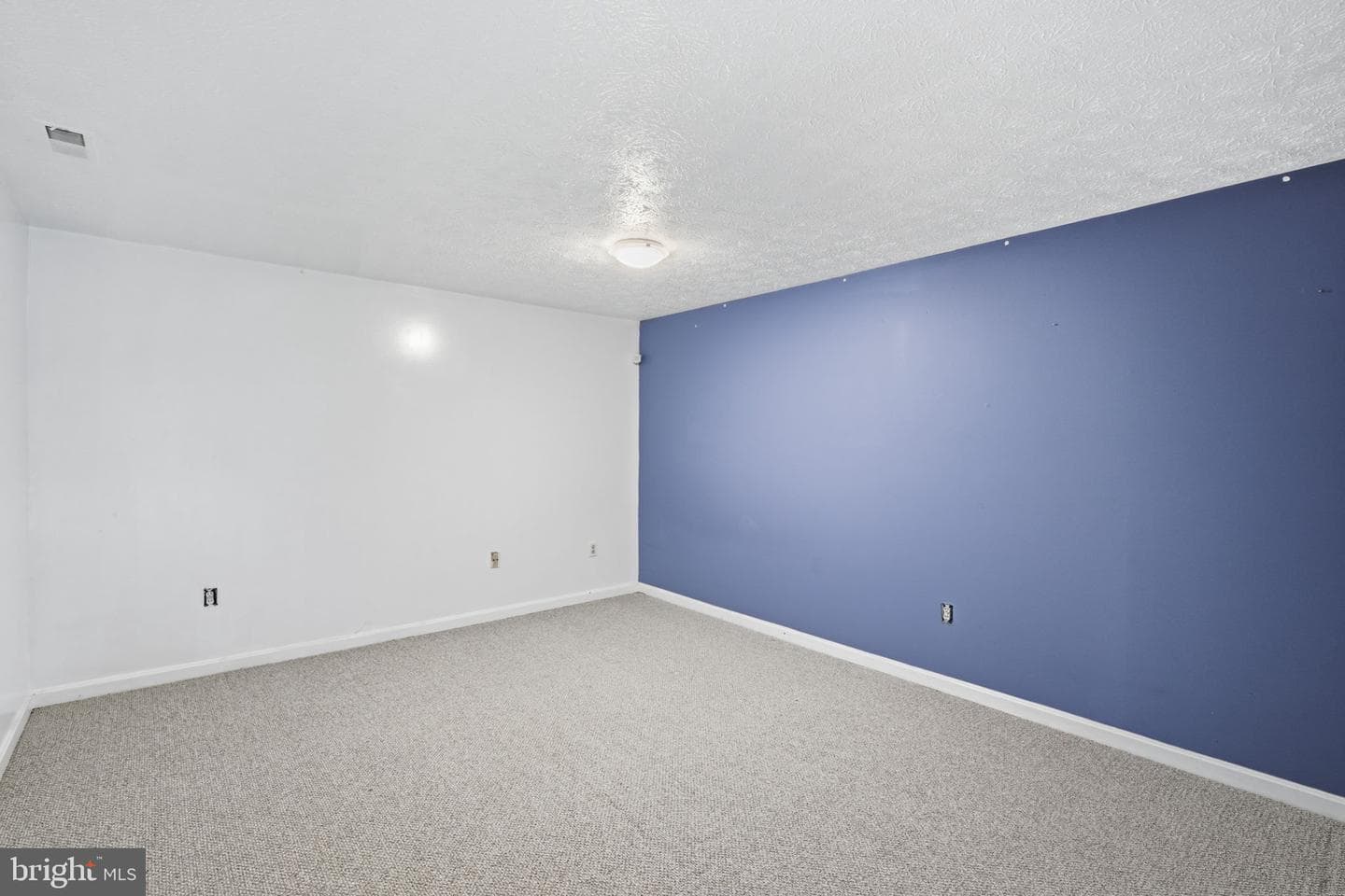 9438 Kilbride Court photo 24