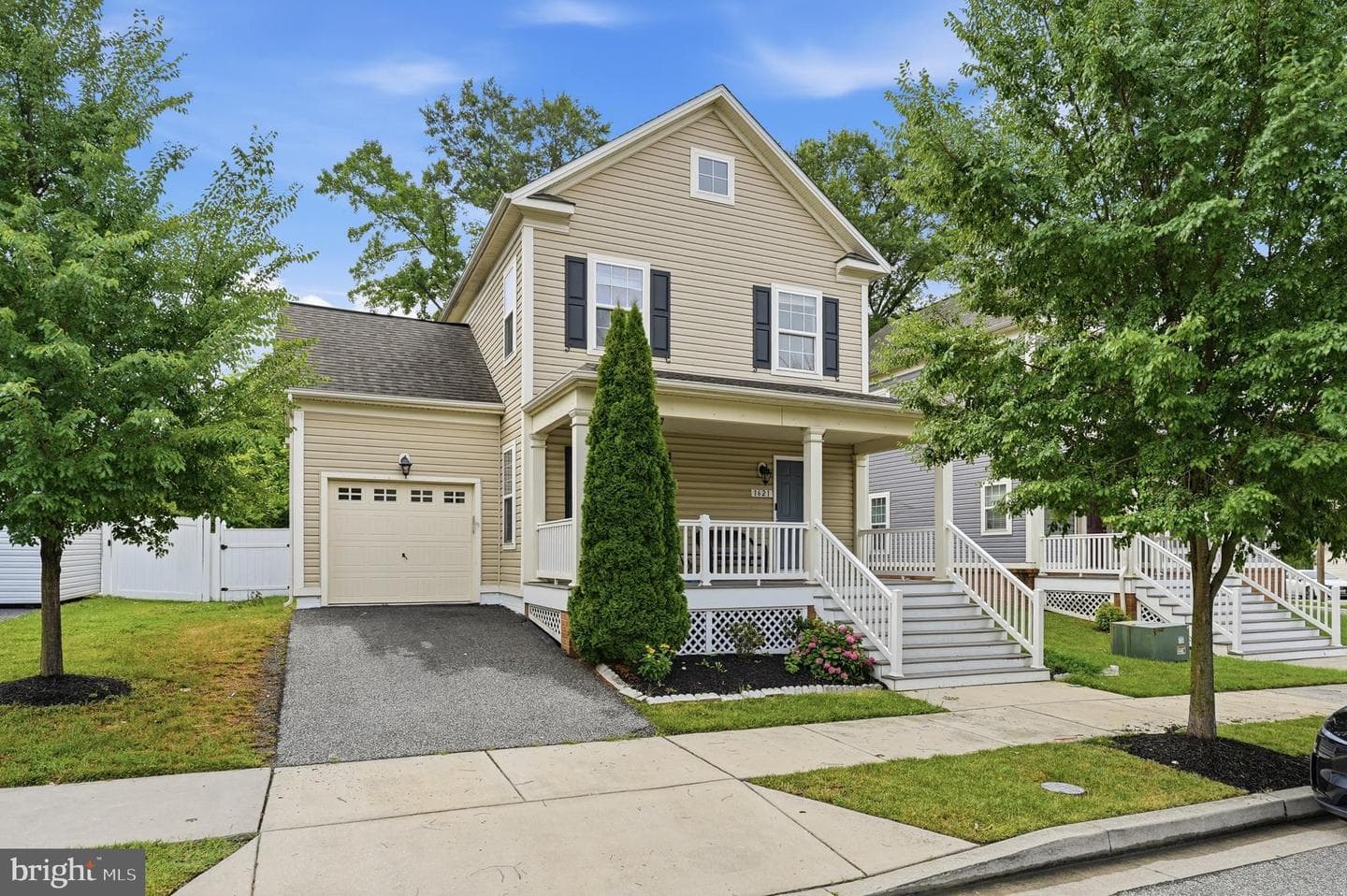 1621 Renaissance Drive, Essex