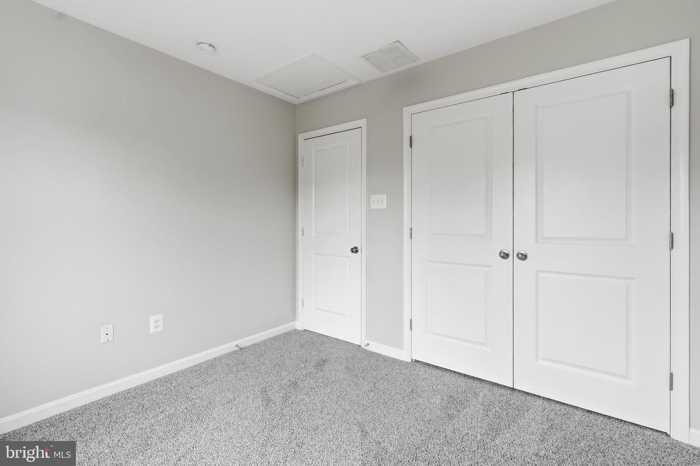 1621 Renaissance Drive photo 23