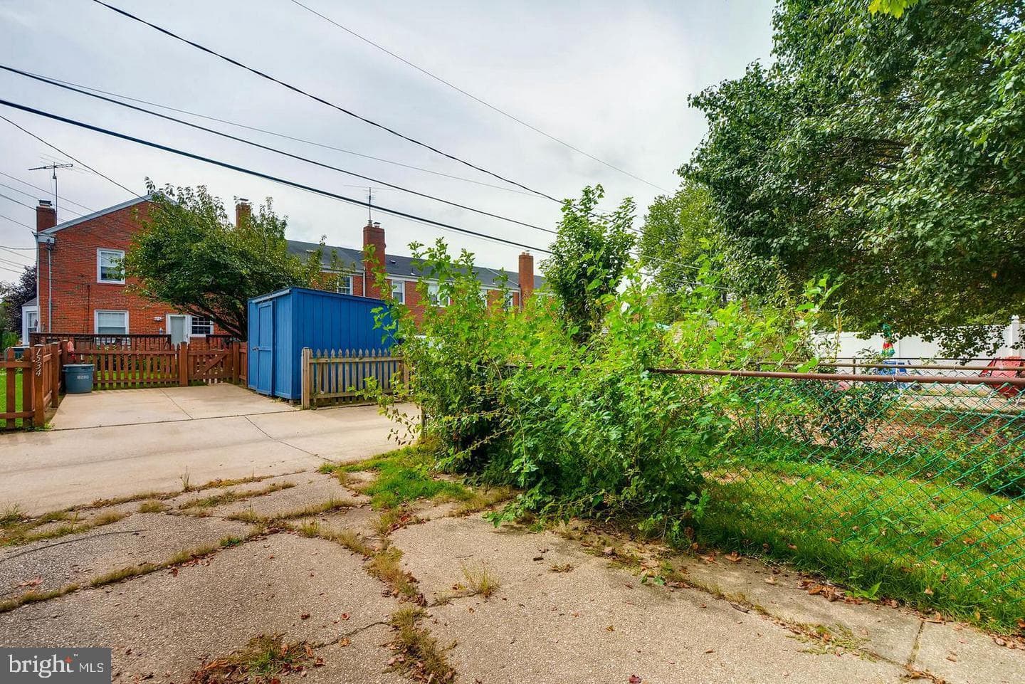 1529 Doxbury Road photo 5
