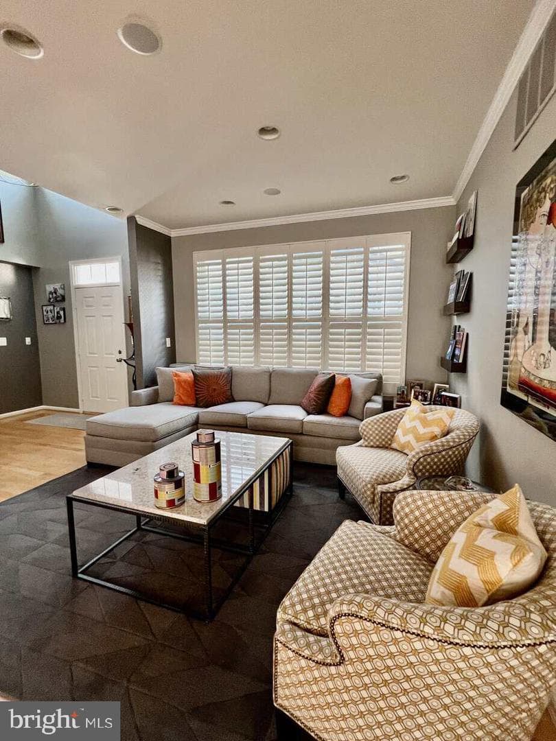 8965 Griffin Way #8965 photo 3
